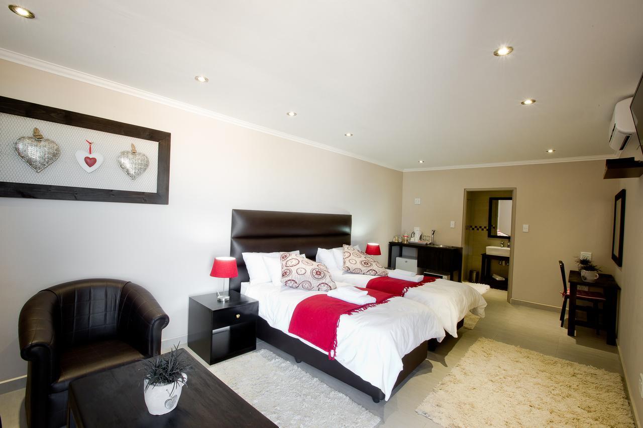 Cavallo Guesthouse ويندهوك المظهر الخارجي الصورة